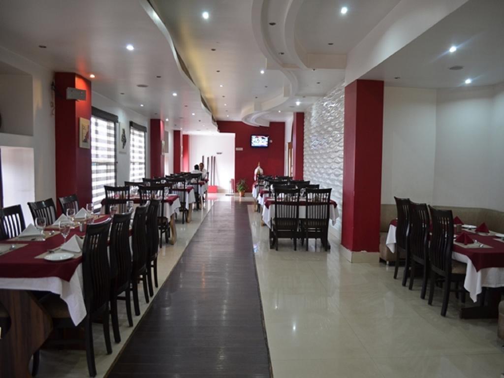 Hotel Rajdhani Regency Guwahati Luaran gambar